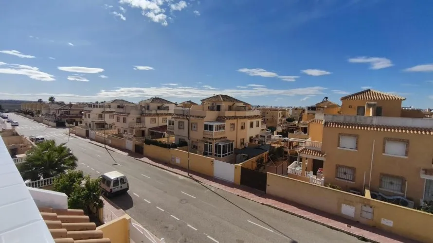 Сasa de 3 dormitorios en Rojales, Spain No. 971 № 24