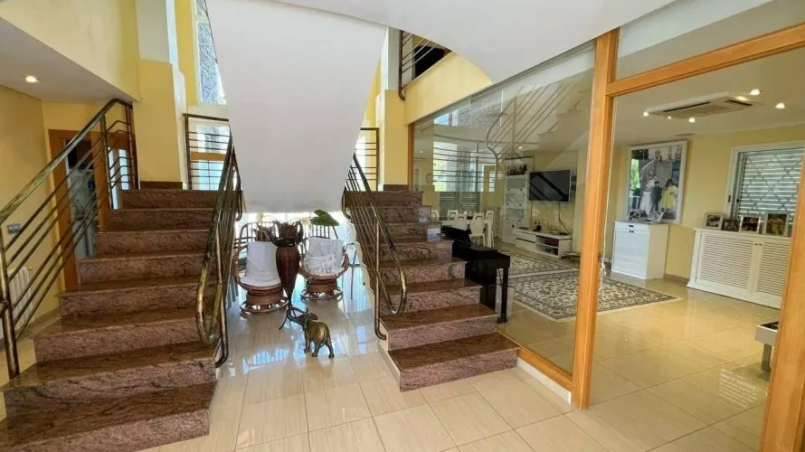 Apartamento de 4 dormitorios en Manises, Spain No. 1312 № 26
