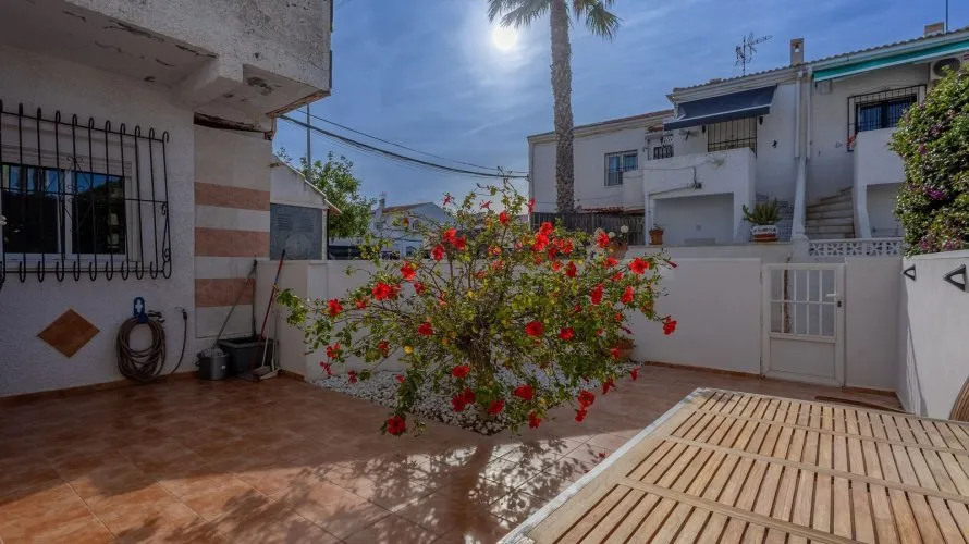 Apartamento de 60m² en Torrevieja, Spain No. 2230 № 13