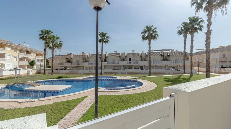 Сasa de 76m² en Alicante, Spain No. 1107 № 26