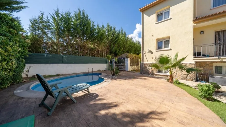 Apartamento de 5 dormitorios en San Martín de Valdeiglesias, Spain No. 1198 № 18