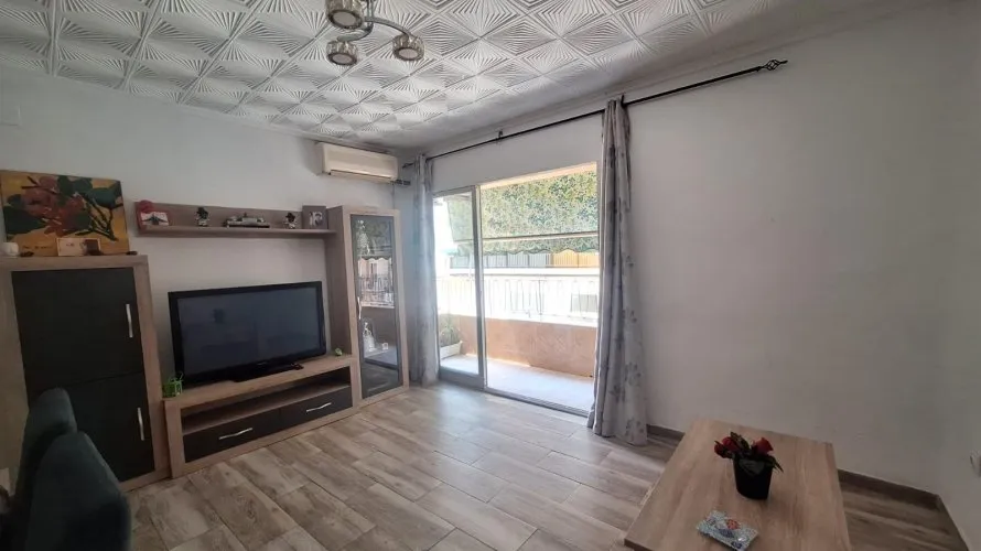 Apartamento de 2 dormitorios en Alicante, Spain No. 2233 № 24