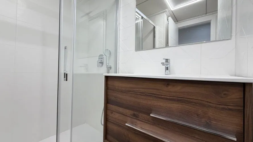 Apartamento de 2 dormitorios en Torrevieja, Spain No. 2018 № 26