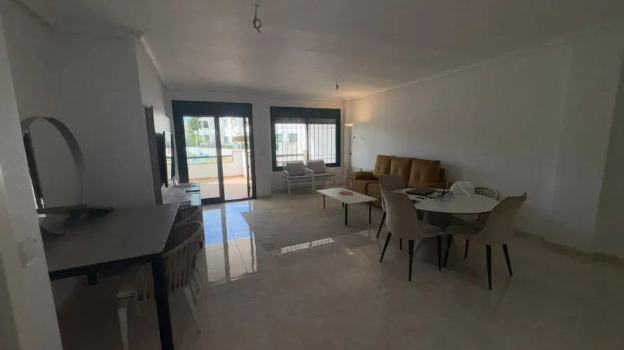 Apartamento de 2 dormitorios en Campoamor, Spain No. 987 № 6