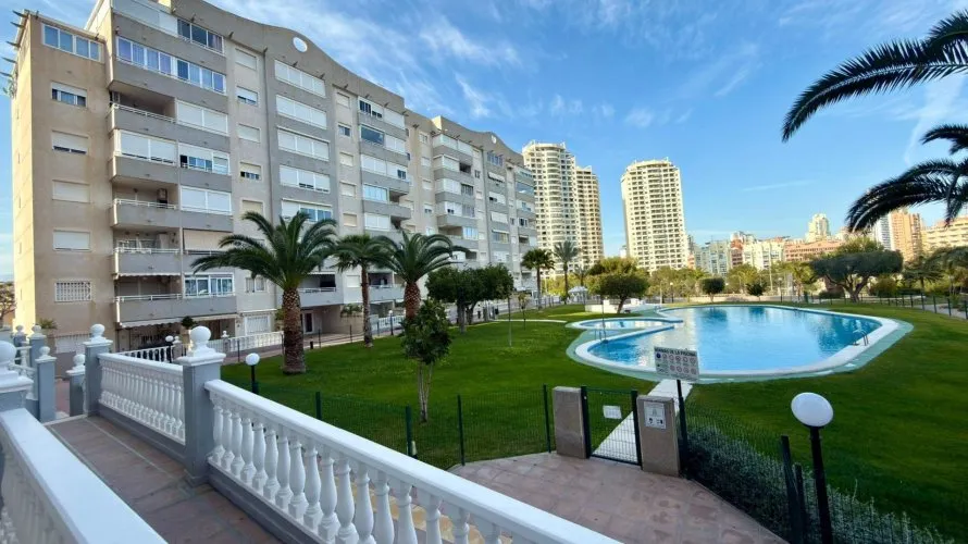 Apartamento de 2 dormitorios en Villajoyosa, Spain No. 1110 № 19