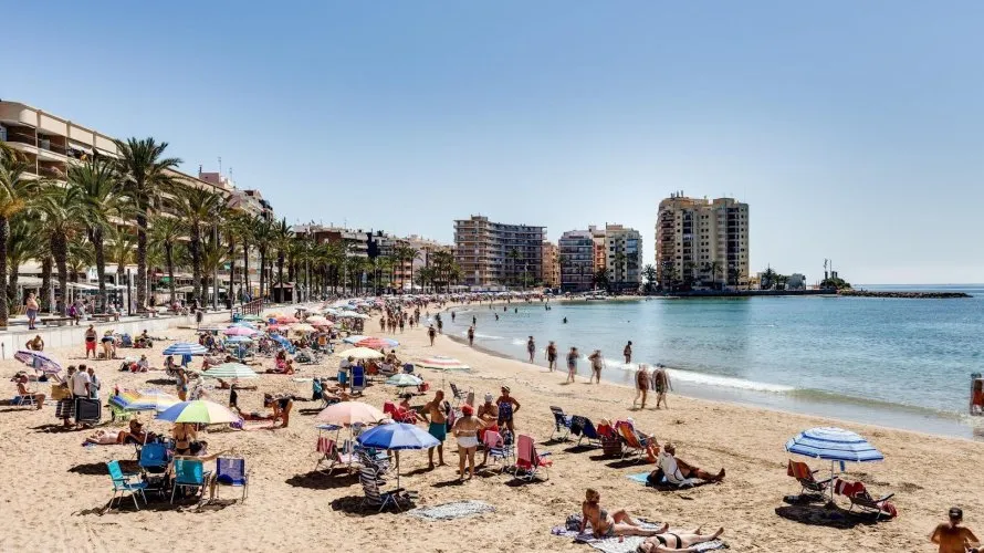 Ático de 2 dormitorios en Torrevieja, Spain No. 2213