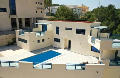 Villa de 4 dormitorios en Zona Altea Hills, Spain No. 1231