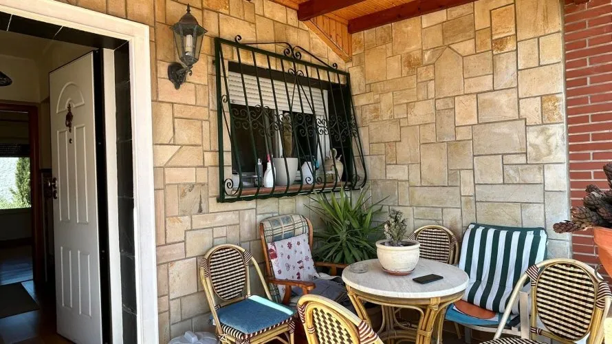 Apartamento de 4 dormitorios en La Nucia, Spain No. 1342