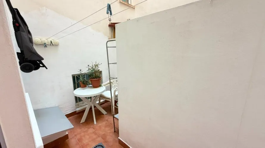 Apartamento de 2 dormitorios en Torrevieja, Spain No. 2222 № 4