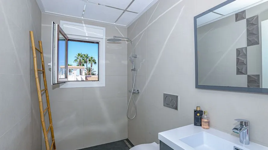 Villa de 101m² en Ciudad Quesada, Spain No. 1063 № 28