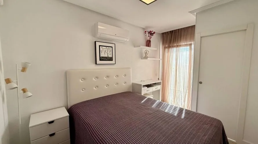 Ático de 1 dormitorio en Nueva Torrevieja, Spain No. 2107 № 3