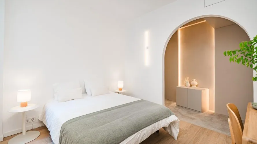 Apartamento de 4 dormitorios en Madrid, Spain No. 1422 № 27