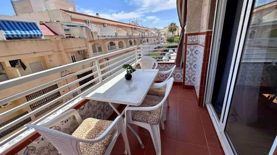 Apartamento de 2 dormitorios en Torrevieja, Spain No. 1438 № 26