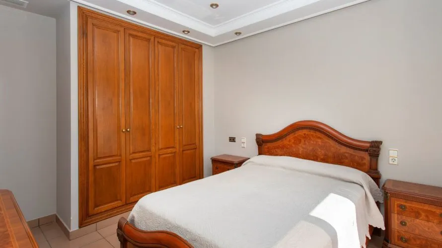Villa de 180m² en Torrevieja, Spain No. 1950 № 9