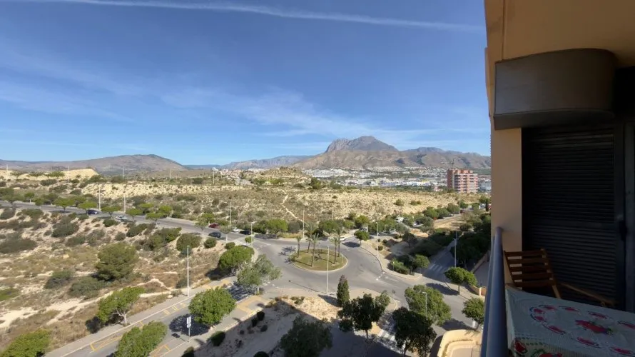 Apartamento de 2 dormitorios en Finestrat, Spain No. 1150 № 1