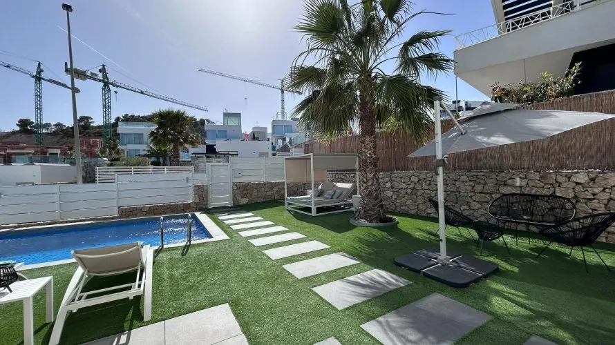 Villa de 3 dormitorios en Finestrat, Spain No. 1112 № 16