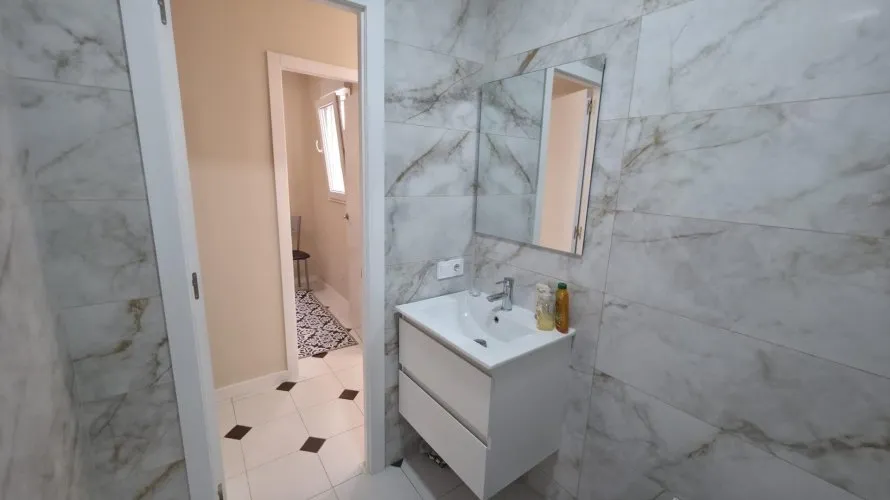 Apartamento de 3 dormitorios en Torrevieja, Spain No. 1387 № 2