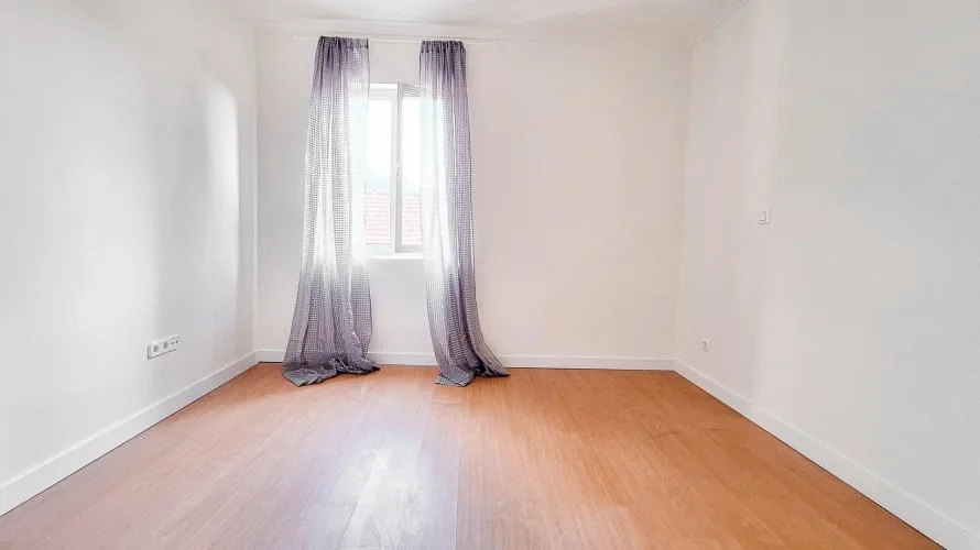 Apartamento de 1 dormitorio en Oviedo, Spain No. 2063 № 19