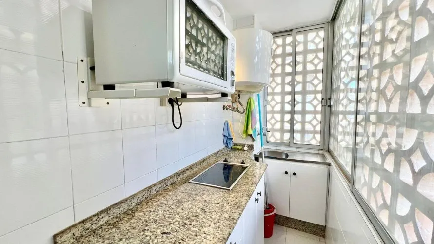 Apartamento de 3 dormitorios en Torrevieja, Spain No. 994 № 26