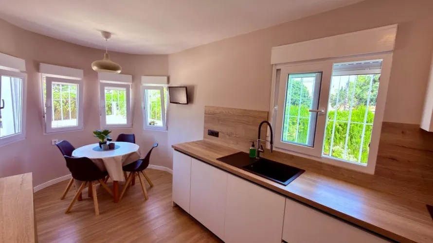 Villa de 168m² en San Vicente del Raspeig, Spain No. 1327 № 4