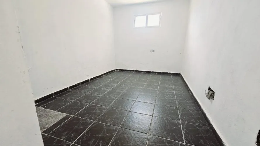 Apartamento de 4 dormitorios en Torrevieja, Spain No. 1093 № 17