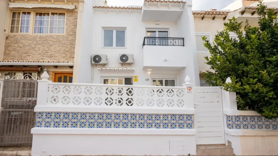 Сasa de 78m² en Torrevieja, Spain No. 1971 № 4