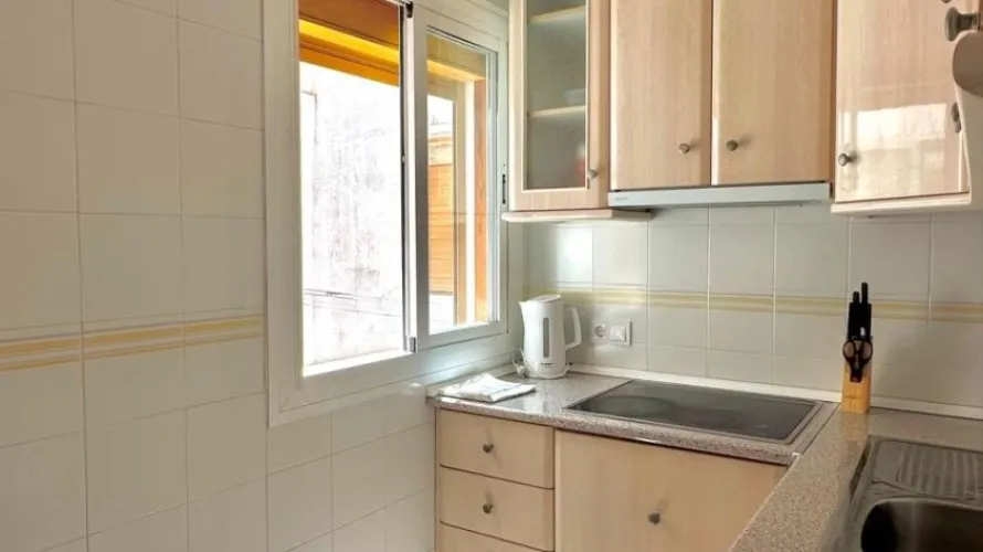 Apartamento de 2 dormitorios en Torrevieja, Spain No. 2238 № 4