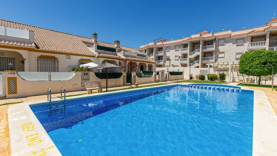 Сasa de 80m² en La Zenia, Spain No. 1359 № 26