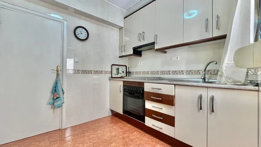 Apartamento de 3 dormitorios en Torrevieja, Spain No. 2061 № 12