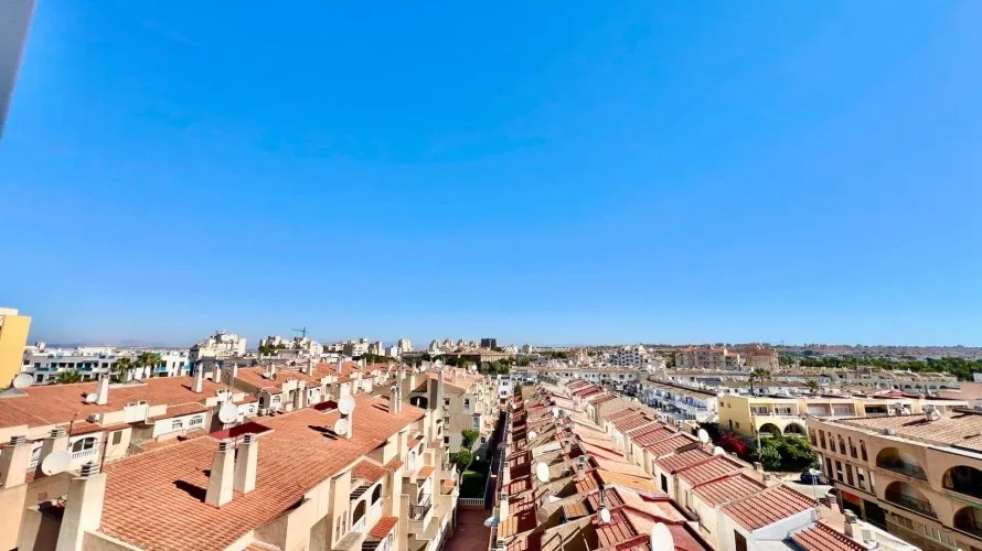 Ático de 1 dormitorio en Torrevieja, Spain No. 2199 № 6