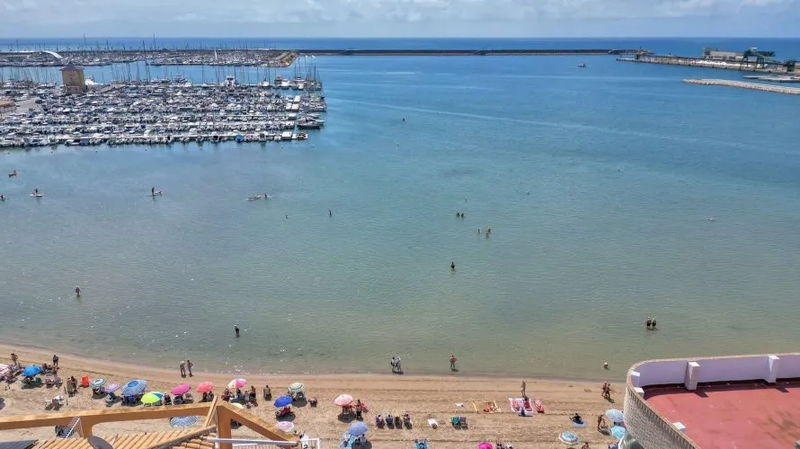 Apartamento de 83m² en Torrevieja, Spain No. 1978 № 2