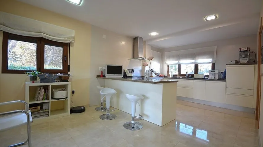 Apartamento de 5 dormitorios en Albacete, Spain No. 1247 № 19