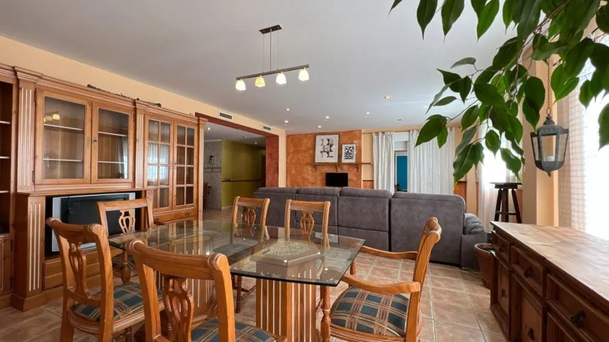 Apartamento de 170m² en Godelleta, Spain No. 1306 № 19