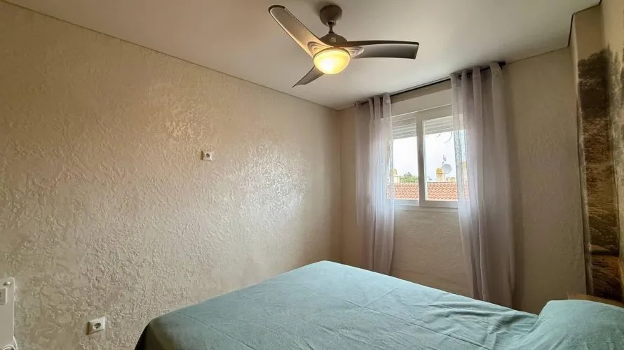 Apartamento de 2 dormitorios en Torrevieja, Spain No. 1012 № 16