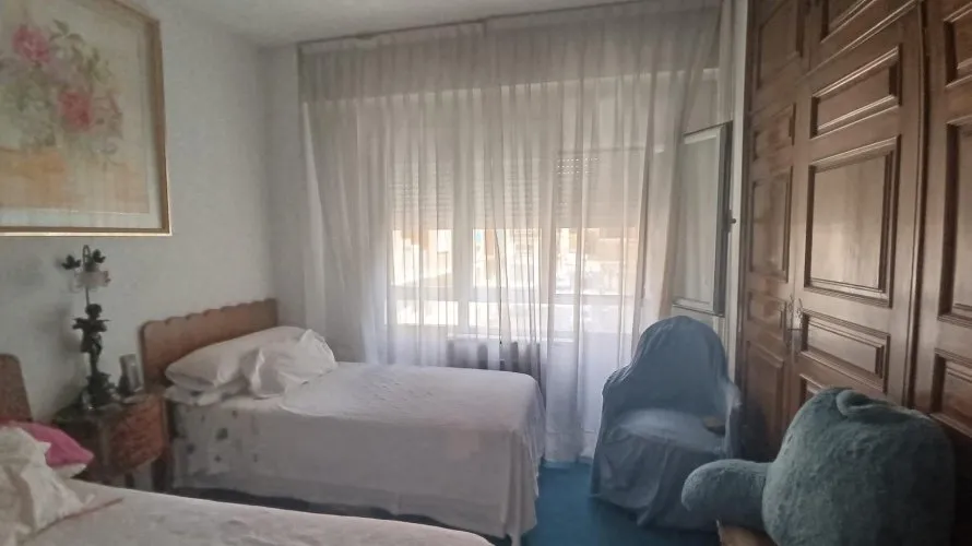 Apartamento de 2 dormitorios en Madrid, Spain No. 1384 № 5