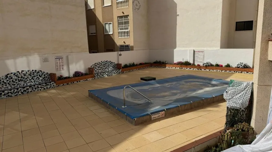 Apartamento de 41m² en Torrevieja, Spain No. 2164 № 2