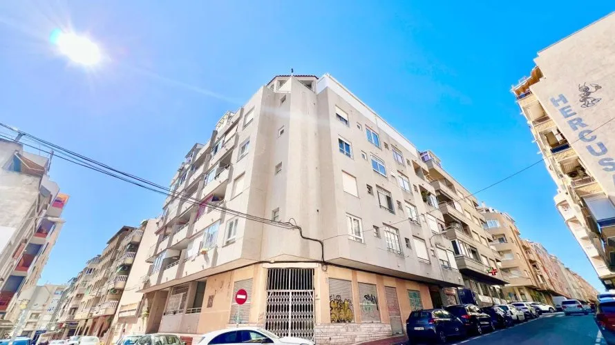 Ático de 1 dormitorio en Torrevieja, Spain No. 2131 № 28