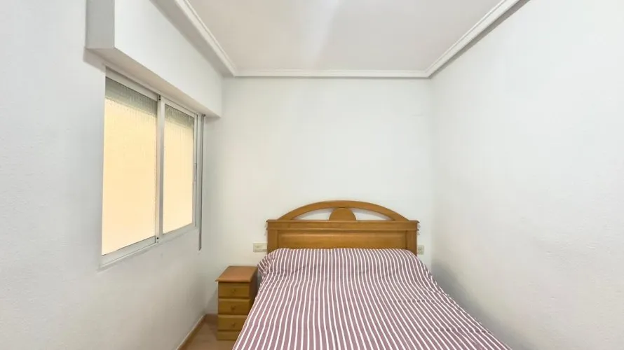 Apartamento de 2 dormitorios en Torrevieja, Spain No. 2121 № 19
