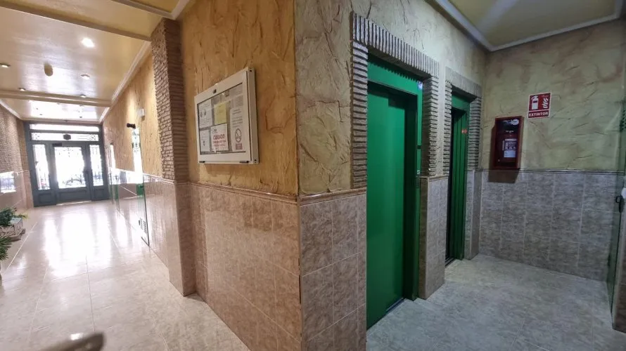 Apartamento de 2 dormitorios en Torrevieja, Spain No. 2073 № 21