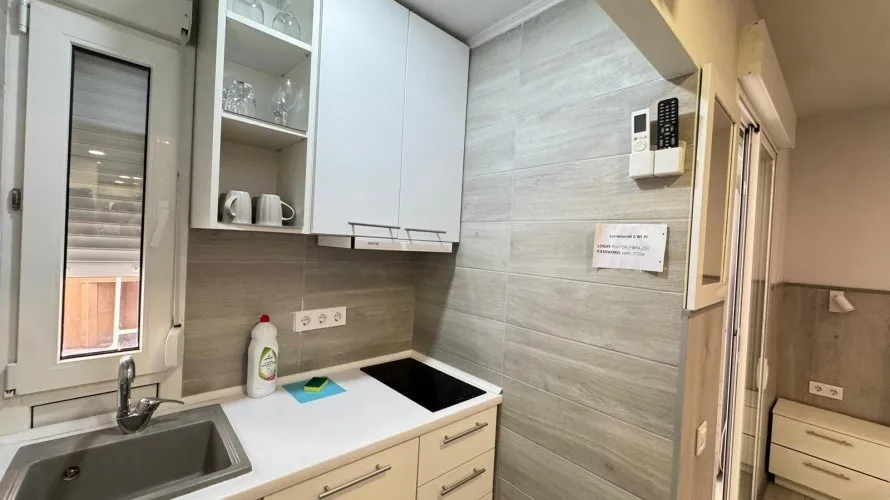 Apartamento de 2 dormitorios en Torrevieja, Spain No. 2058 № 5