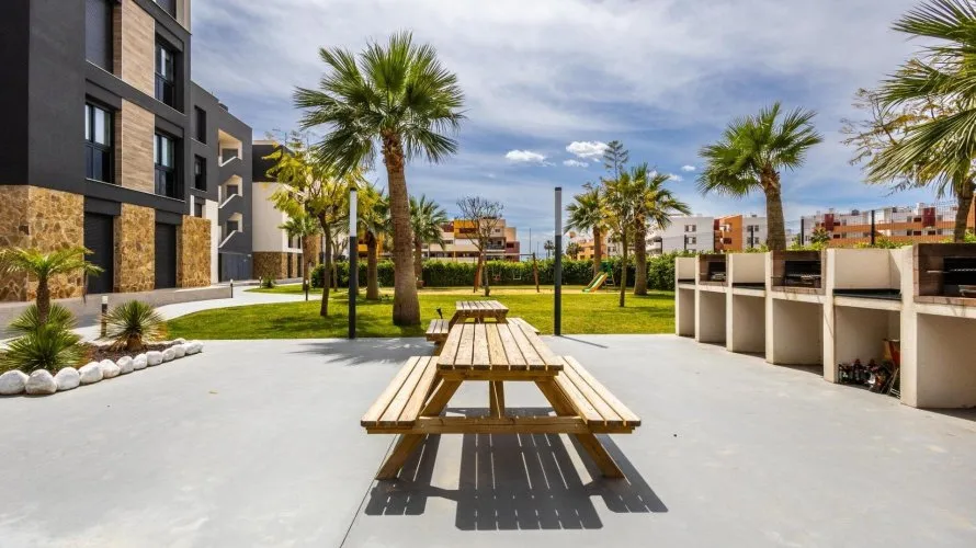 Ático de 2 dormitorios en Playa Flamenca II, Spain No. 1222 № 1