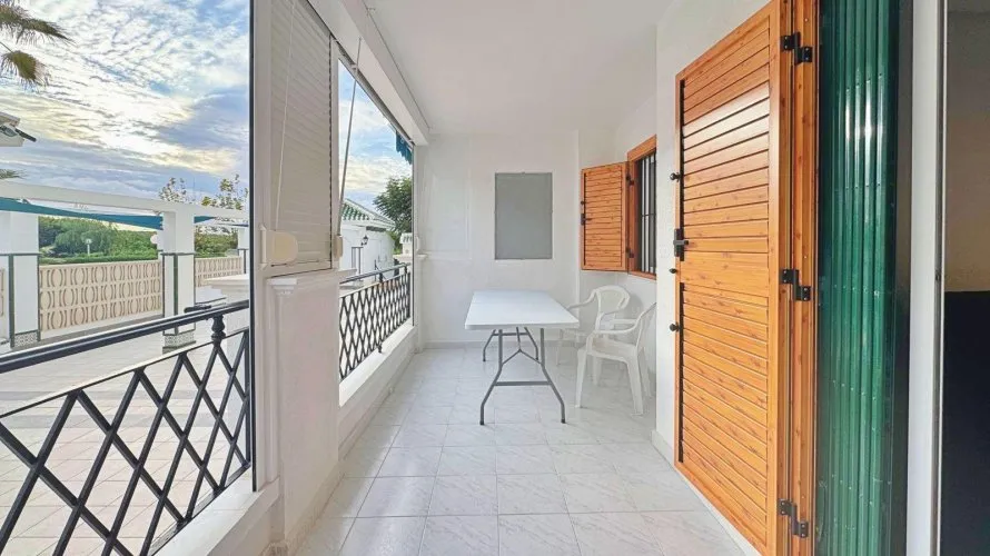 Apartamento de 1 dormitorio en Torrevieja, Spain No. 1021 № 25