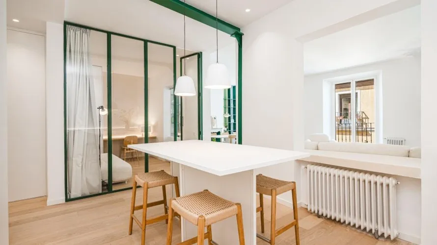 Apartamento de 4 dormitorios en Madrid, Spain No. 1422 № 16