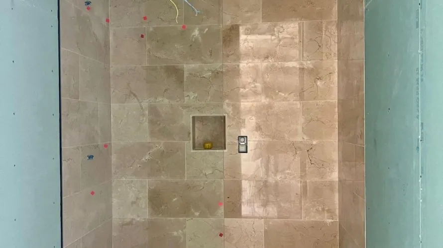 Apartamento de 400m² en Alzira, Spain No. 1283 № 1