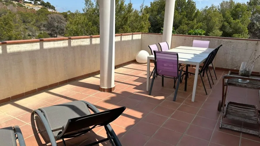 Apartamento de 4 dormitorios en L'Alfàs del Pi, Spain No. 1023 № 27
