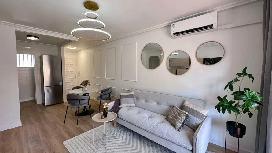 Apartamento de 2 dormitorios en Torrevieja, Spain No. 1438 № 25