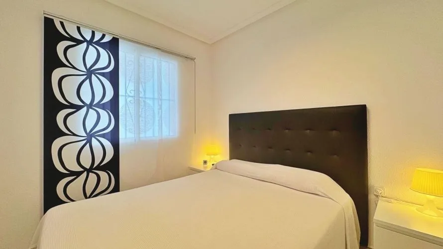 Apartamento de 1 dormitorio en Torrevieja, Spain No. 1021 № 20