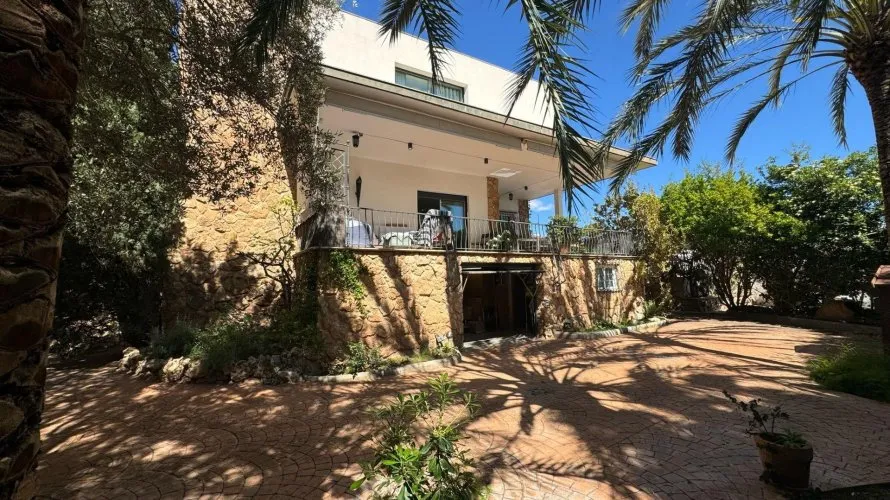 Villa de 4 dormitorios en Riba-roja de Túria, Spain No. 1941 № 4
