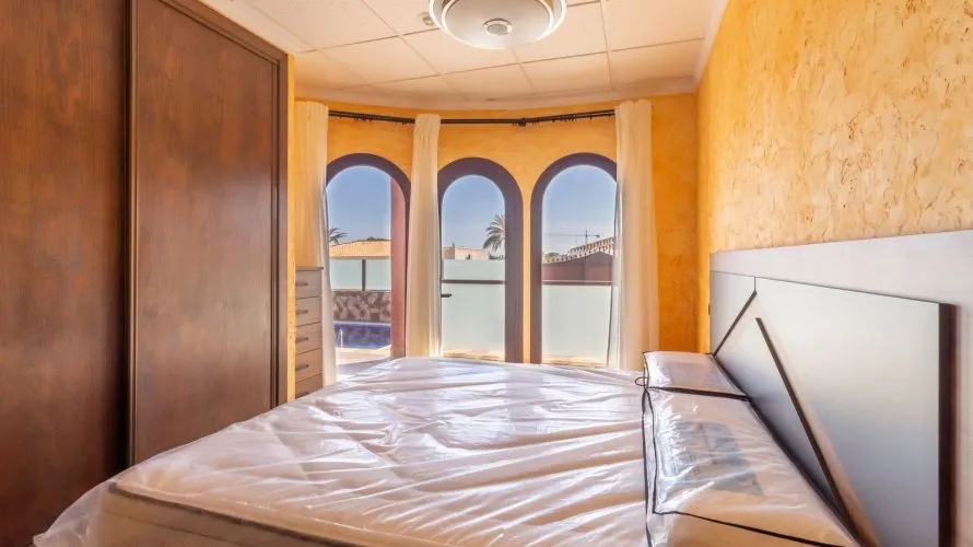 Villa de 624m² en La Zenia, Spain No. 2321 № 17