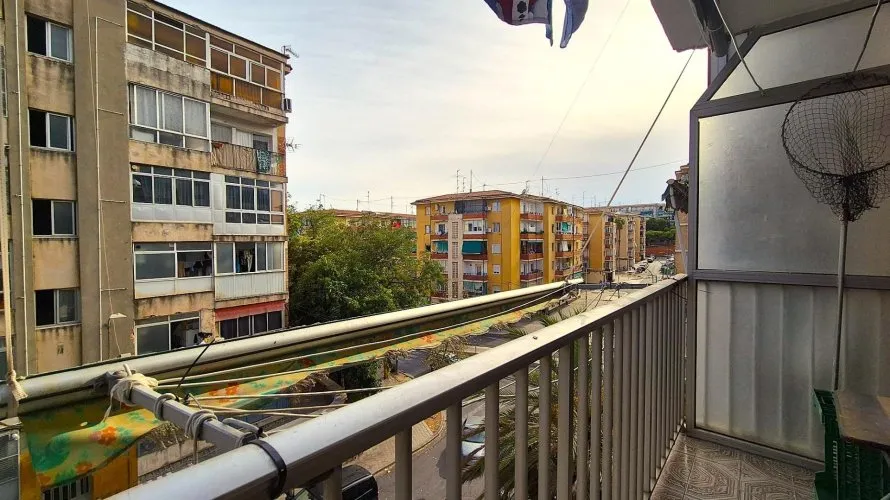 Apartamento de 1 dormitorio en Alicante, Spain No. 2433 № 2